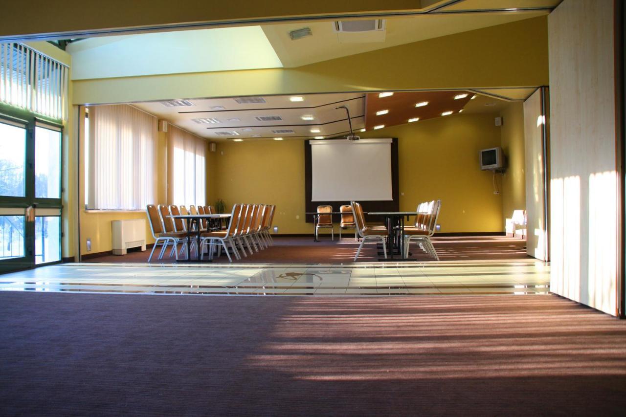 Hotel Slowik Poniatowa Εξωτερικό φωτογραφία